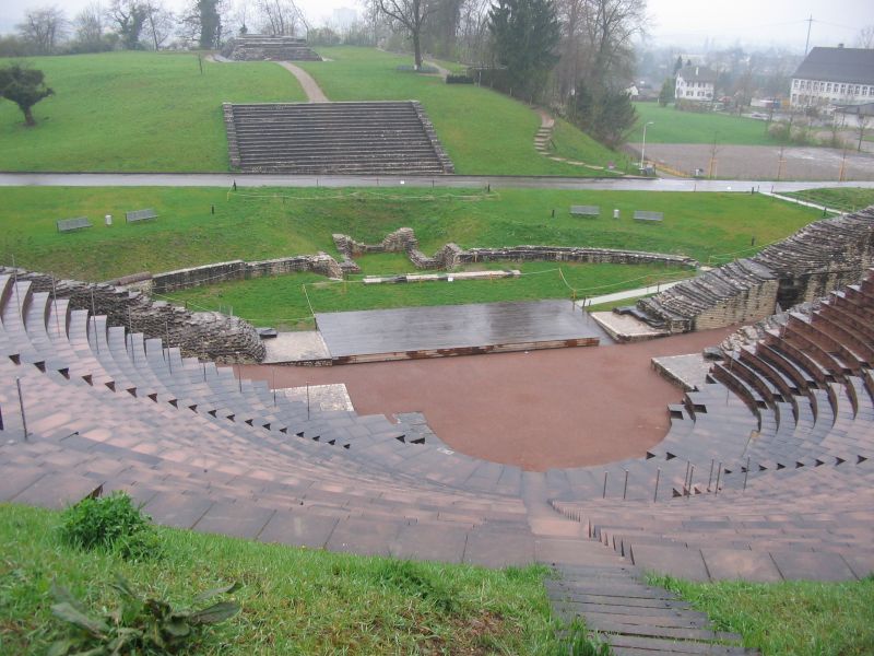 Theatre - vue d.ensemble.jpg
